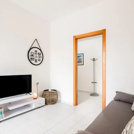 Apartment Myhome Mailand